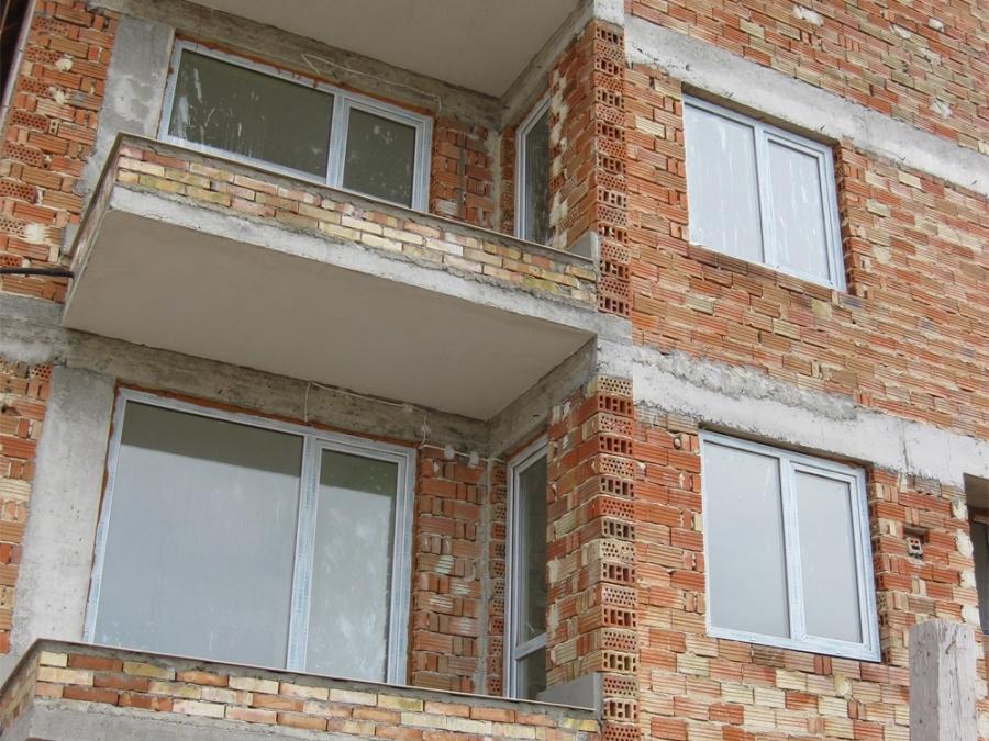 Завършени жилищни обекти — 8