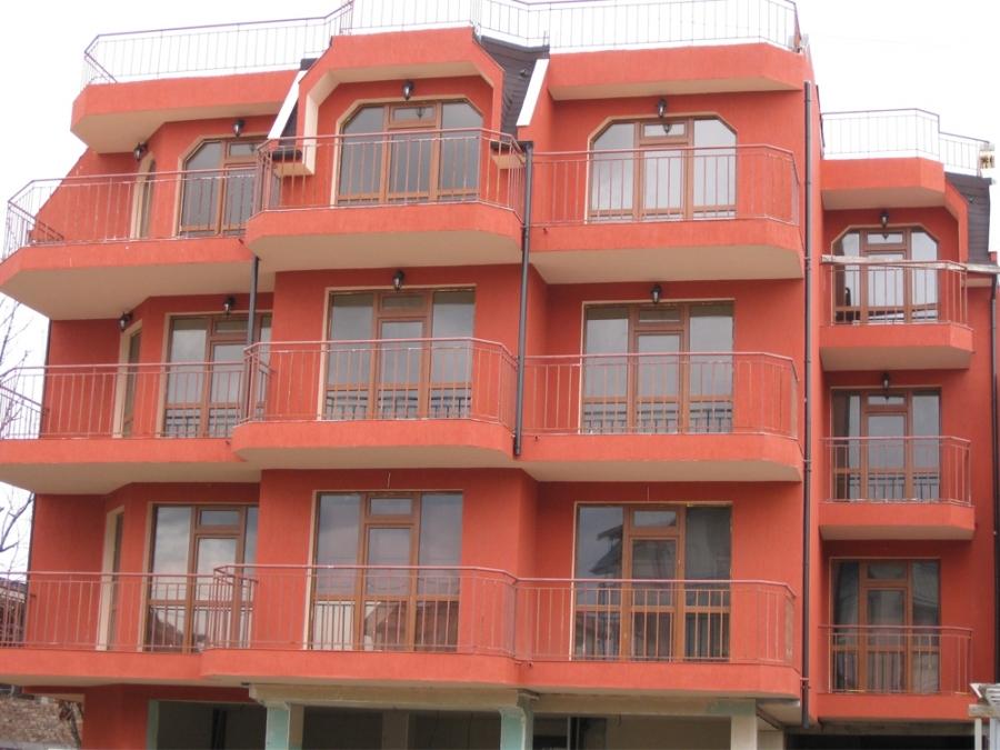 Завършени жилищни обекти — 14