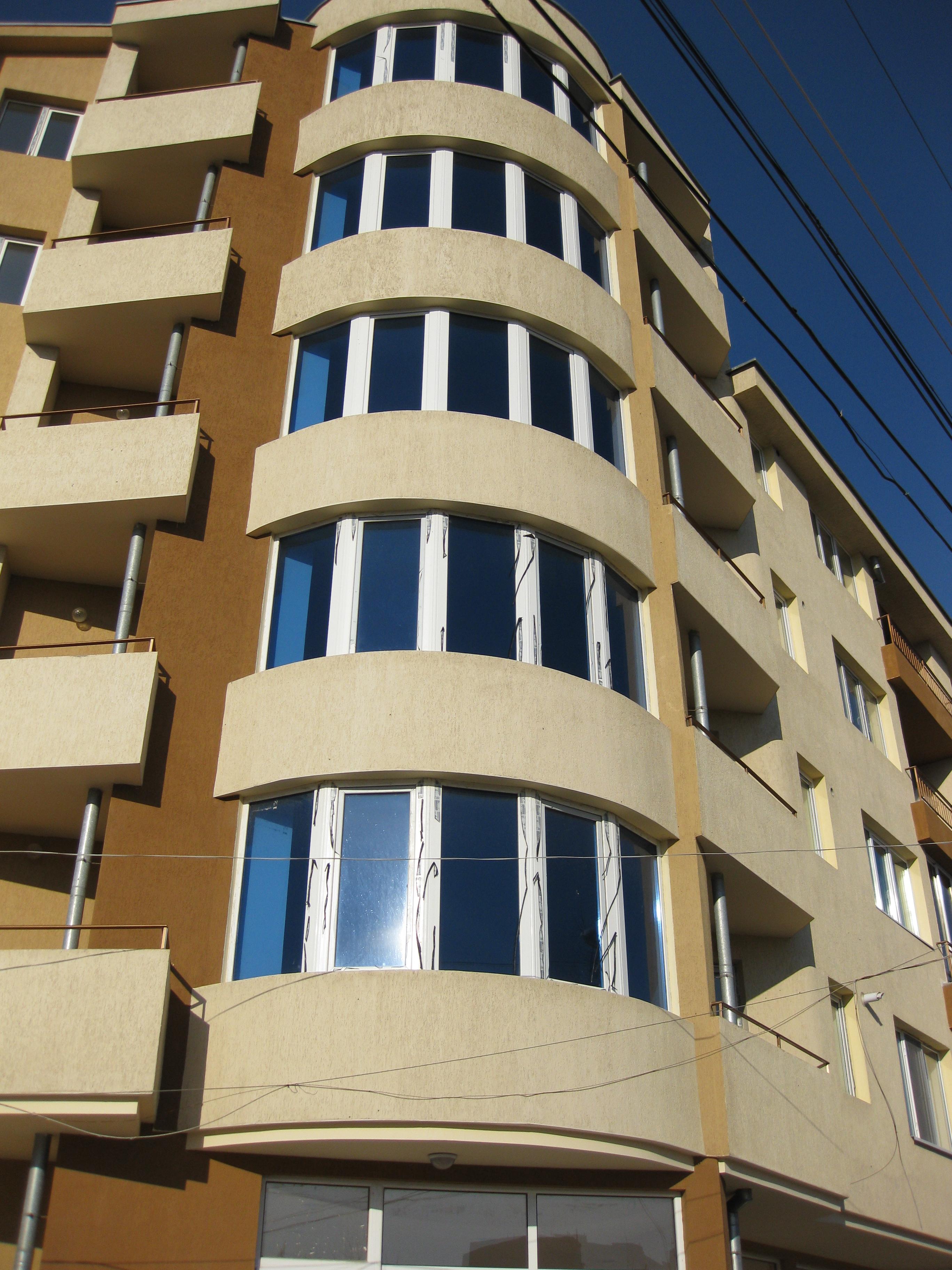 Завършени жилищни обекти — 102