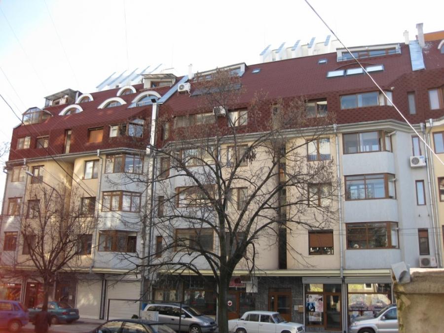 Завършени жилищни обекти — 48