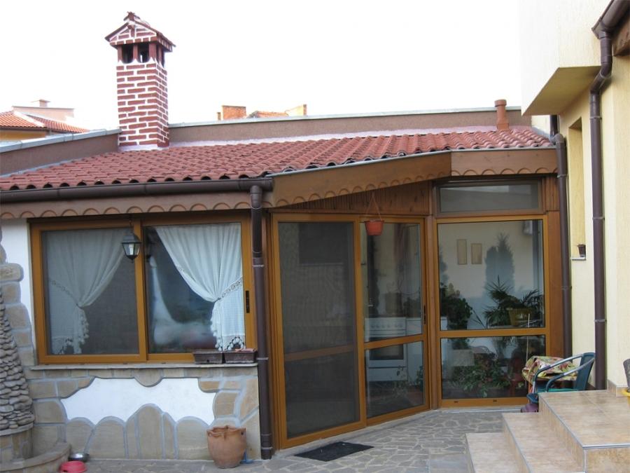 Завършени жилищни обекти — 66