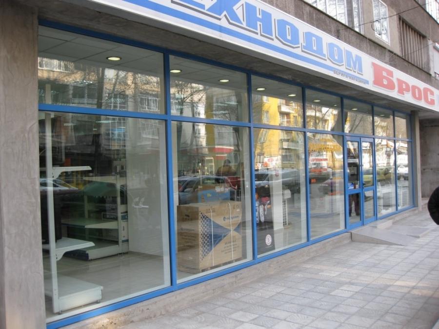 Завършени жилищни обекти — 72